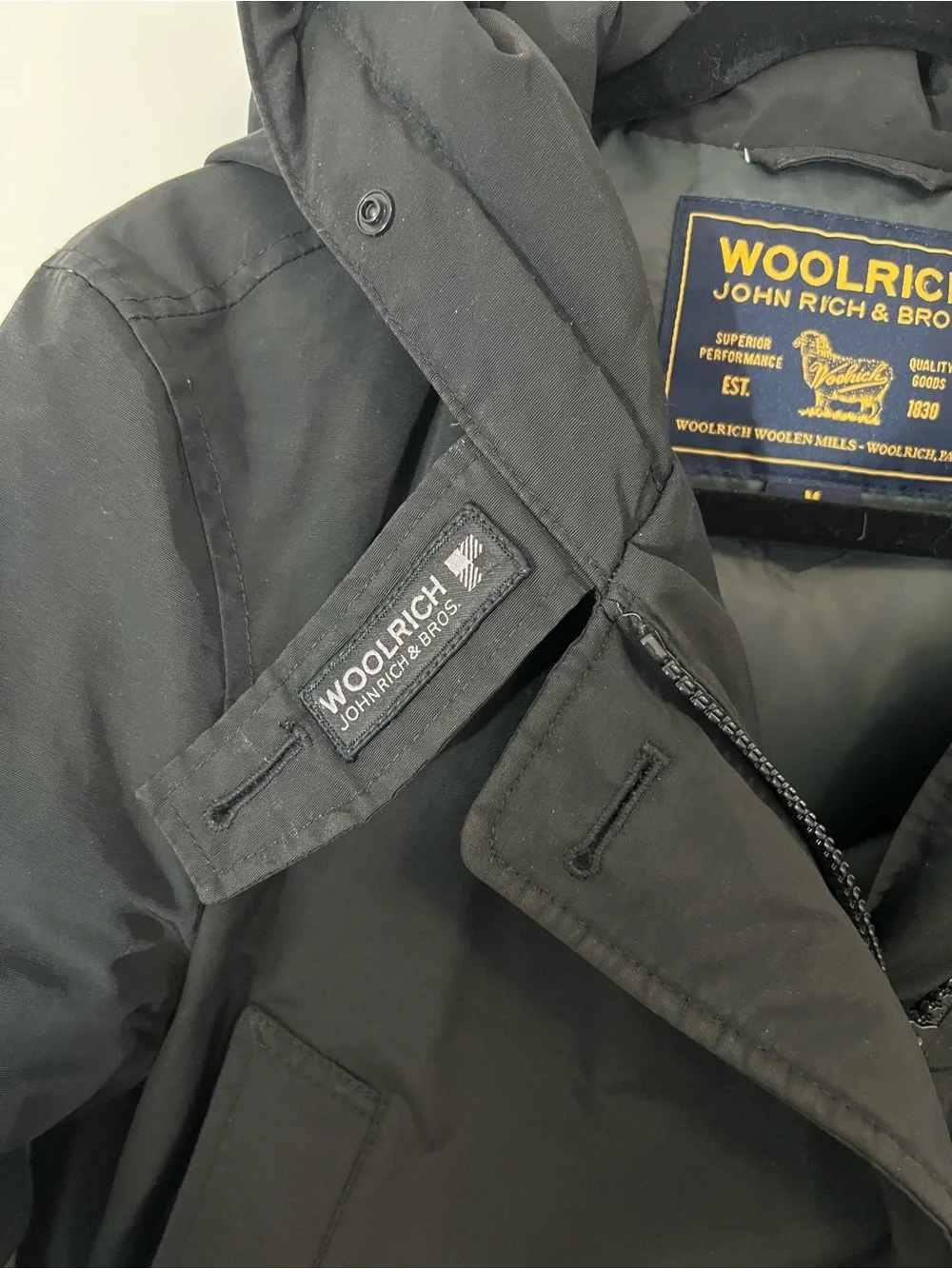 Woolrich Arctic Parka in Ramar Cloth with Duck Down Fill Jacket,medium